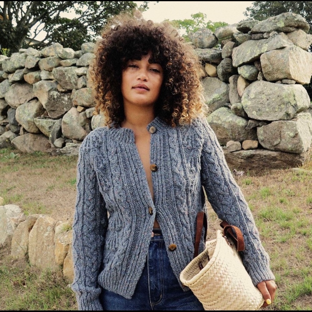 ISO: Doen Verona Sweater in Small!